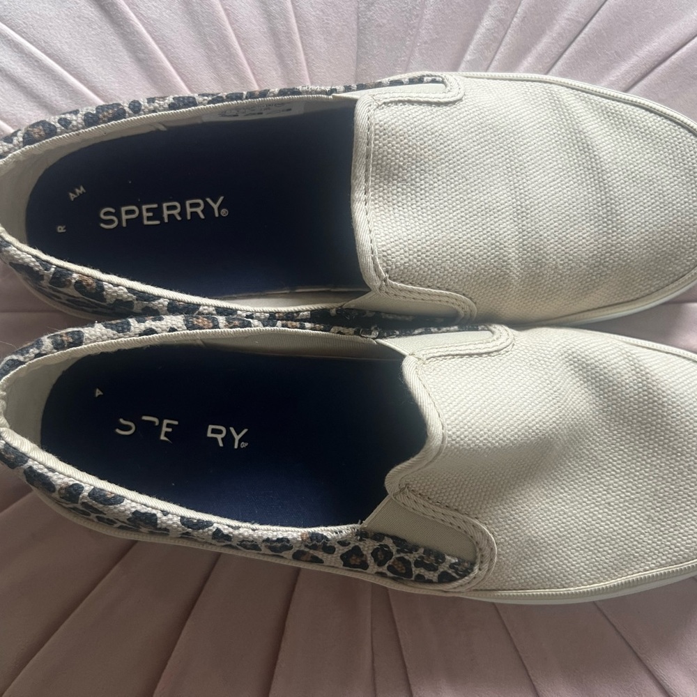 Sperry Women's Shoes with Leopard trim